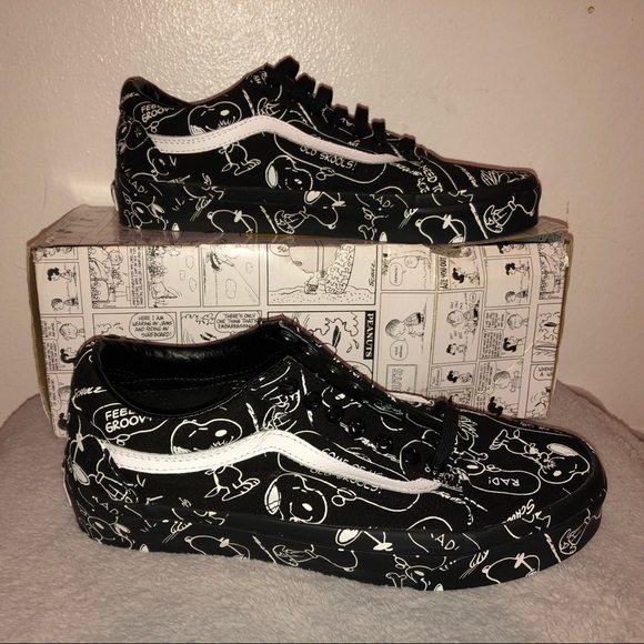 vans slip on peanuts snoopy chex skate shoe